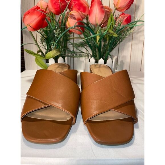 Lauren Conrad Women's Soda Pop Slip On Camel Colored Sandals Size 7.5M - Picture 5 of 11